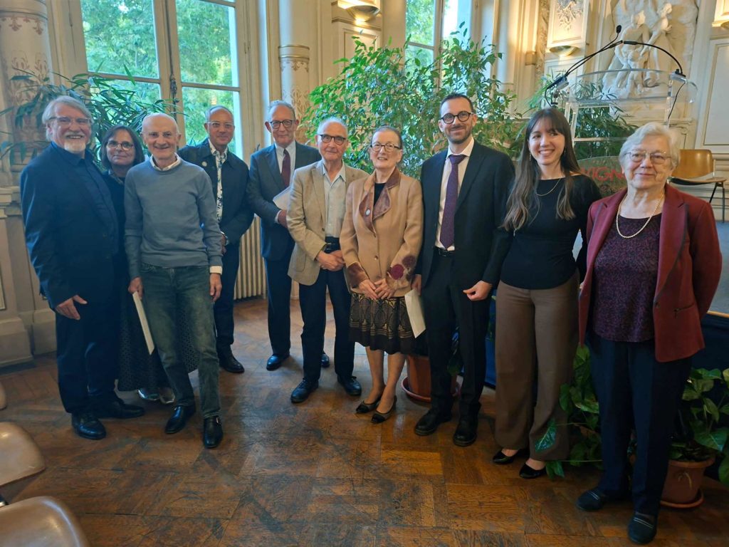 Les récipiendaires des prix 2025 de l'Académie de Vaucluse.